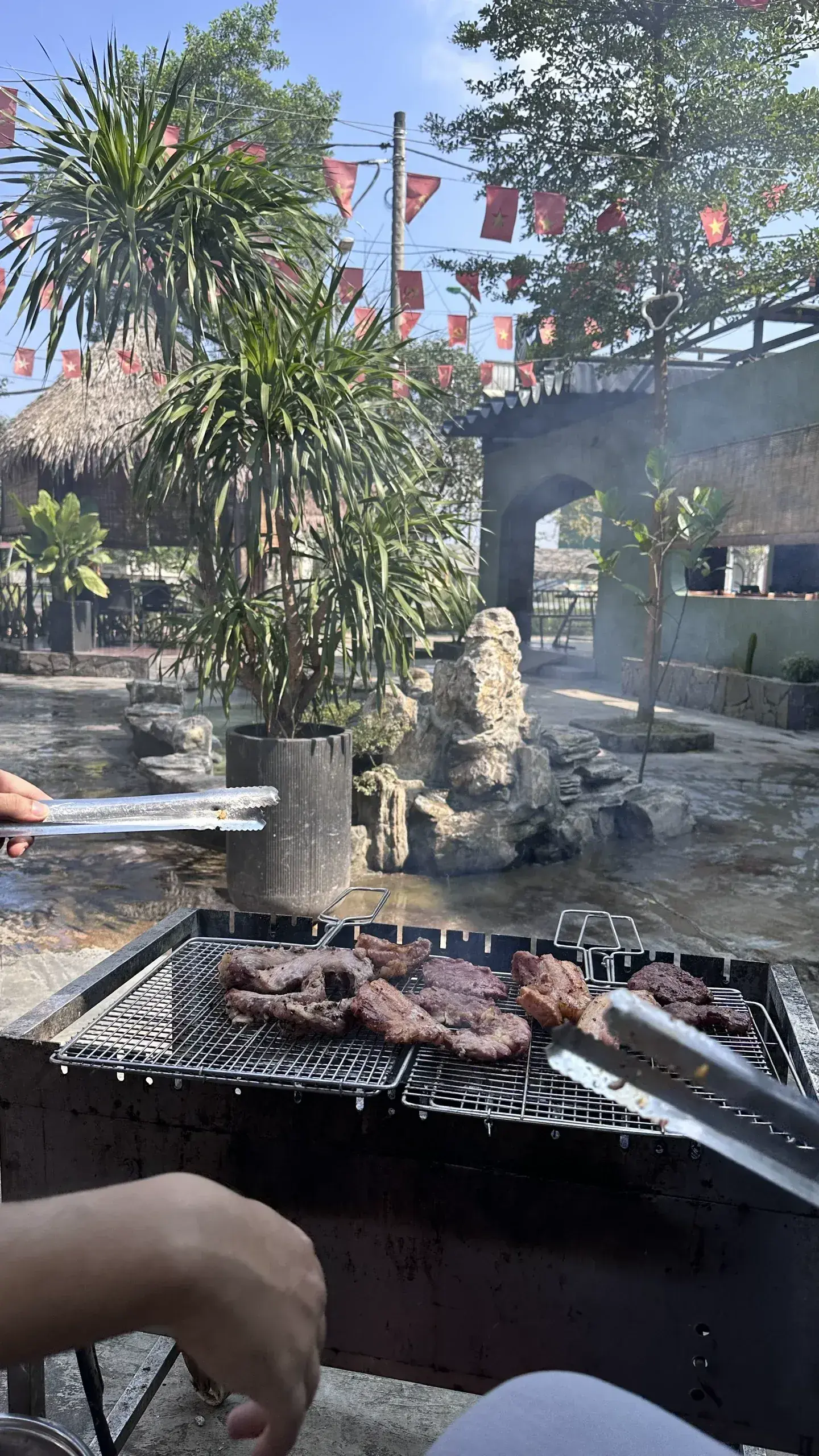 Khu BBQ ngoài trời tại Z-BEER